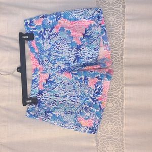 Lilly Pulitzer pull-on shorts